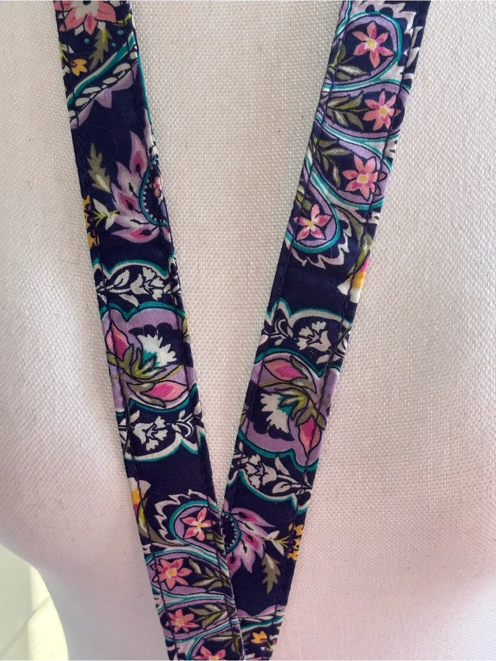 Vera Bradley Twilight Paisley Quilted Zip ID Case Wallet and Lanyard Set - NWOT